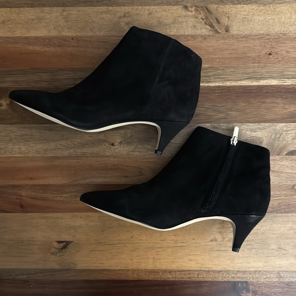 Sam Edelman - Size 8.5 - Kinzey Kitten Heel Suede Black Booties - Picture 3 of 6